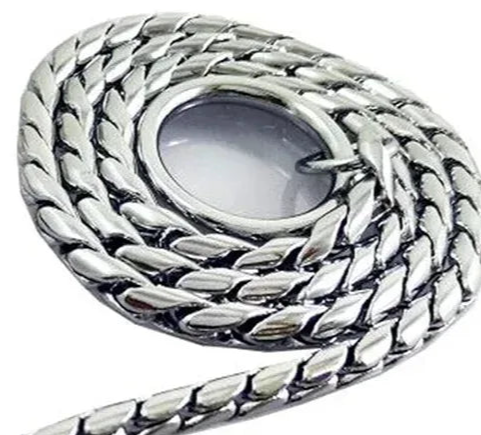 Metal dog chain collar