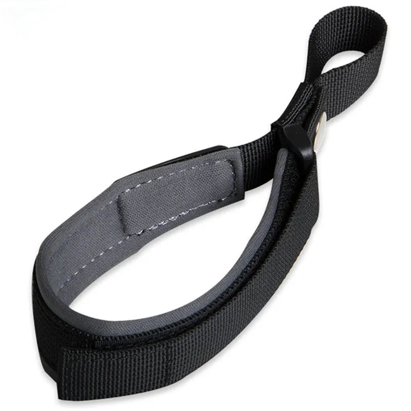 Extra large dog collar with handle